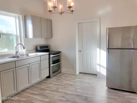 363 W Hackney Ave, Globe, AZ 85501 photo 8