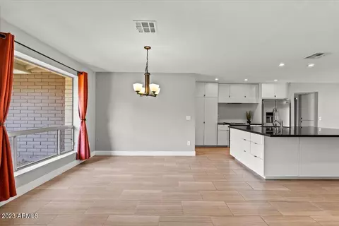 238 E Surrey Ave, Phoenix, AZ 85022 photo 7