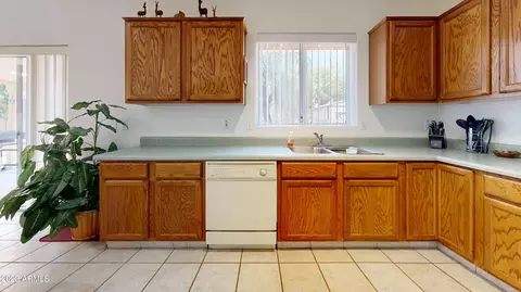 1615 W 12th Ave, Apache Junction, AZ 85120 photo 3