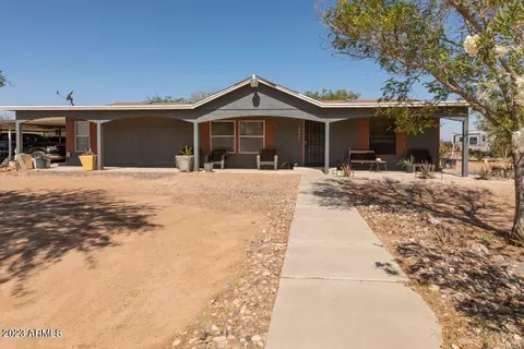 13924 S Tuthill Rd, Buckeye, AZ 85326
