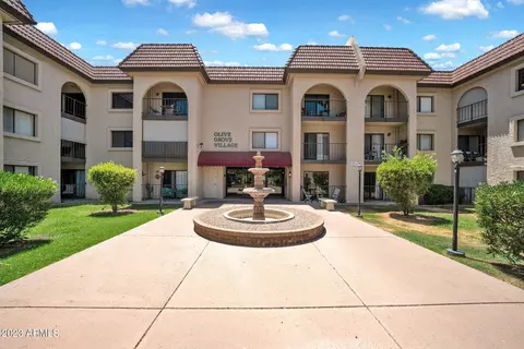 3033 E Devonshire Ave #1011, Phoenix, AZ 85016