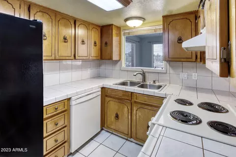 10616 E Waters Rd, Hereford, AZ 85615 photo 14