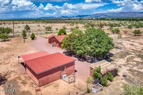 10616 E Waters Rd, Hereford, AZ 85615 photo 34