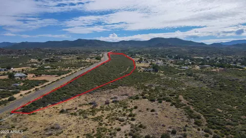 8900 S Magby Dr #--, Kirkland, AZ 86332