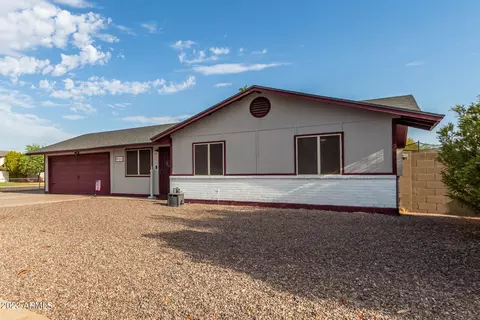 8137 E Irwin Ave, Mesa, AZ 85209 photo 2