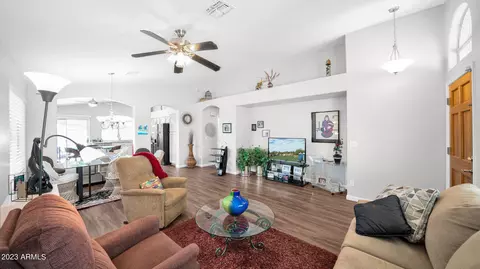 2049 E Angela Dr, Phoenix, AZ 85022 photo 14