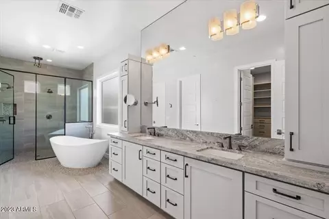 3515 N 39th Pl, Phoenix, AZ 85018 photo 11