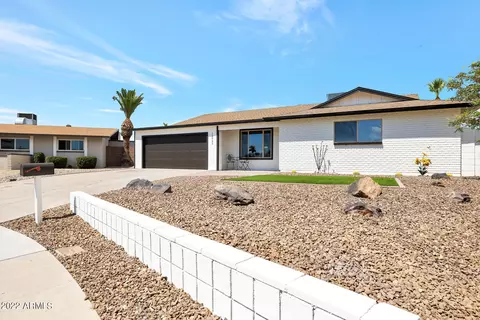12043 N 46th Ave, Glendale, AZ 85304
