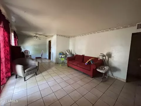 1329 N 36th Dr, Phoenix, AZ 85009 photo 4