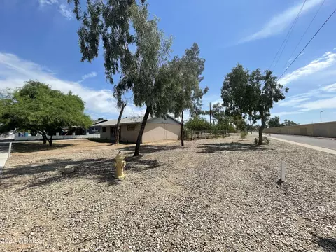 1329 N 36th Dr, Phoenix, AZ 85009 photo 6
