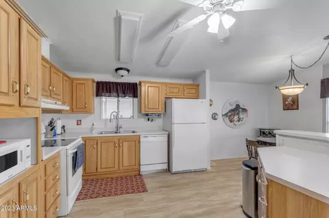 2208 W Baseline Ave #147, Apache Junction, AZ 85120 photo 10