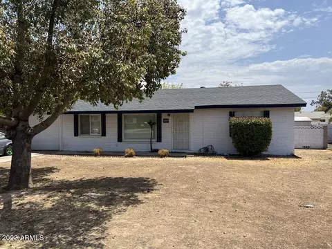3019 Earll Dr, Phoenix, AZ 85016