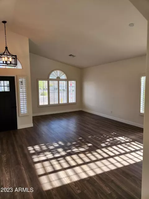 3402 E Clark Rd, Phoenix, AZ 85050 photo 9