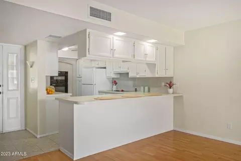 910 N Center St #12, Mesa, AZ 85201 photo 4