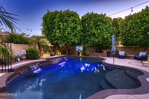 15135 W Sells Dr, Goodyear, AZ 85395