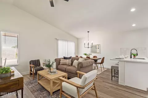4510 E Vineyard Rd, Phoenix, AZ 85042 photo 4