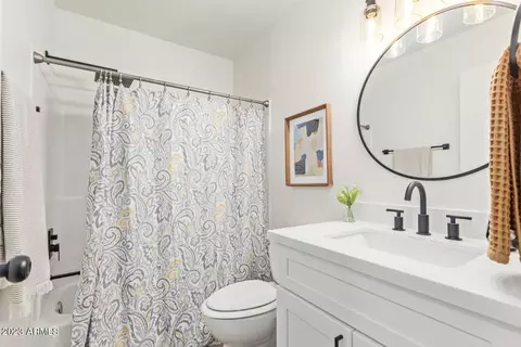 4510 E Vineyard Rd, Phoenix, AZ 85042 photo 17