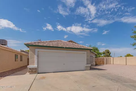 8302 W Baxter Dr, Phoenix, AZ 85037 photo 4