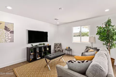 10024 E Akron St, Mesa, AZ 85207 photo 6