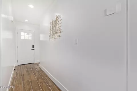 10024 E Akron St, Mesa, AZ 85207 photo 5
