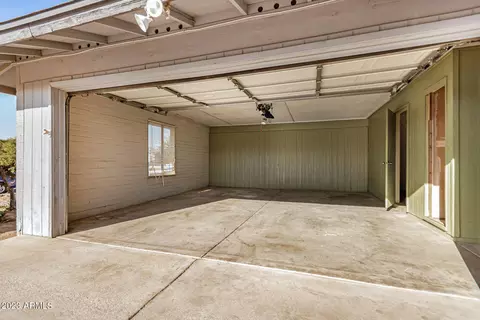 3741 W Evans Dr, Phoenix, AZ 85053 photo 3