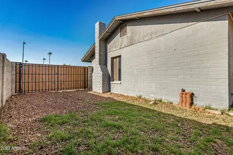 3741 W Evans Dr, Phoenix, AZ 85053 photo 4