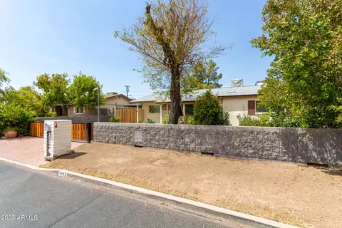 1324 E Becker Ln, Phoenix, AZ 85020 photo 8