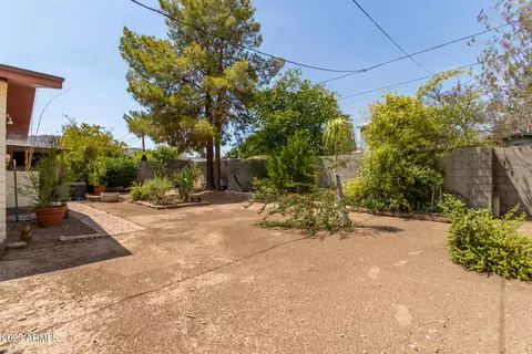 1324 E Becker Ln, Phoenix, AZ 85020 photo 38