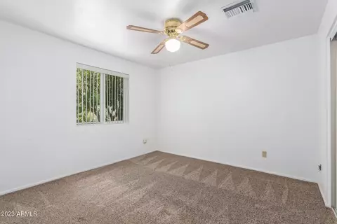 1324 E Becker Ln, Phoenix, AZ 85020 photo 23
