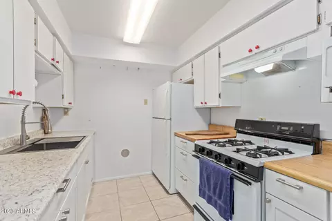 1324 E Becker Ln, Phoenix, AZ 85020 photo 19