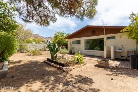 1324 E Becker Ln, Phoenix, AZ 85020 photo 36