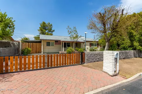 1324 E Becker Ln, Phoenix, AZ 85020 photo 14