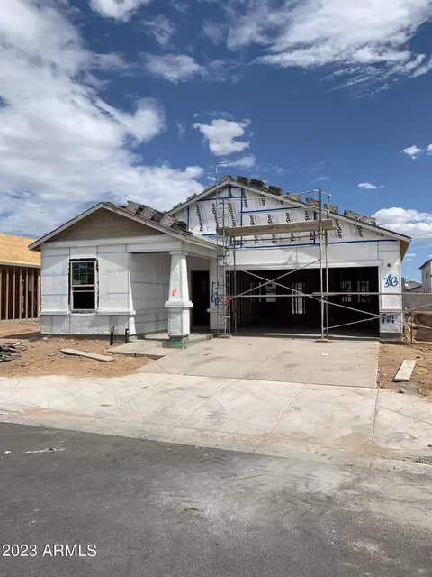 3113 E Miner Dr, San Tan Valley, AZ 85143