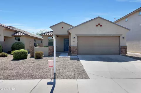 8454 N 61st Dr, Glendale, AZ 85302
