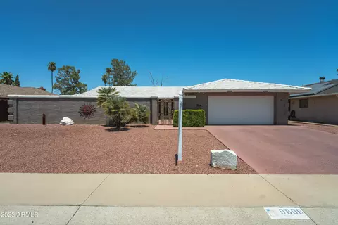 9806 W Lindgren Ave, Sun City, AZ 85373