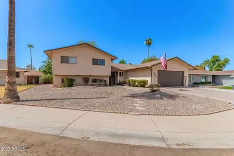 5041 W Kaler Cir, Glendale, AZ 85301