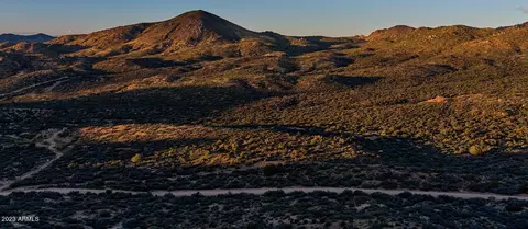 167 E Nn E Wildhorse Dr #14, Wikieup, AZ 85360