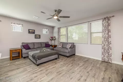 745 N Abalone Ct, Gilbert, AZ 85233 photo 4