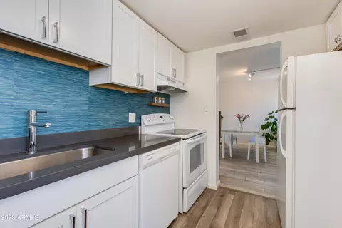 4727 E Lafayette Blvd #227, Phoenix, AZ 85018 photo 9