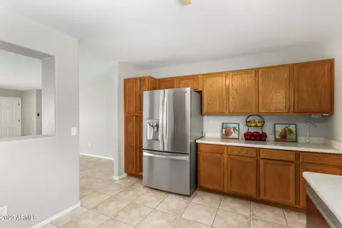 1015 E Mohave Ln, Apache Junction, AZ 85119 photo 9