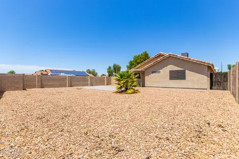 1015 E Mohave Ln, Apache Junction, AZ 85119 photo 4
