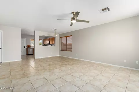 1015 E Mohave Ln, Apache Junction, AZ 85119 photo 5