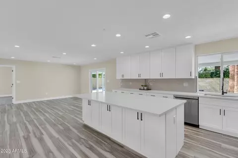 3018 E Cochise Rd, Phoenix, AZ 85028 photo 14