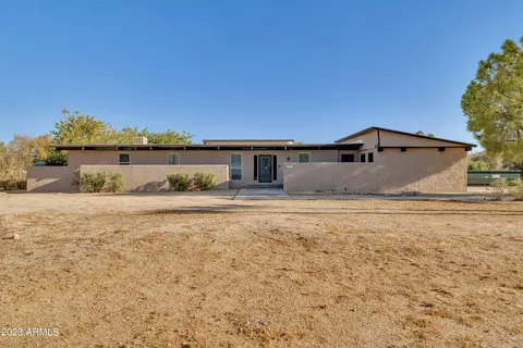 4839 W Soft Wind Dr, Glendale, AZ 85310
