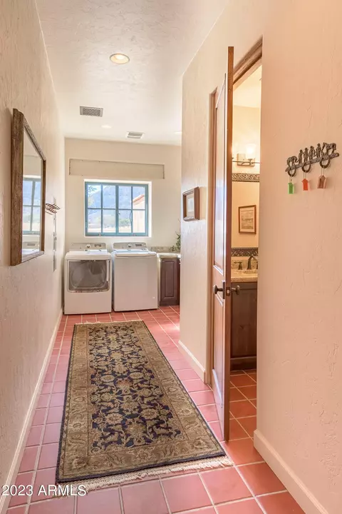 6121 E Oak Loop, Hereford, AZ 85615 photo 7