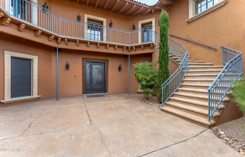 6121 E Oak Loop, Hereford, AZ 85615 photo 4