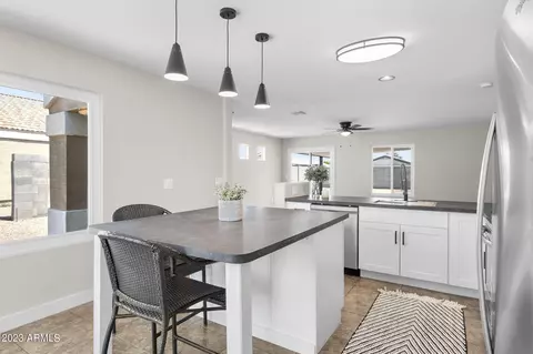 1051 W 22nd Ave, Apache Junction, AZ 85120 photo 6