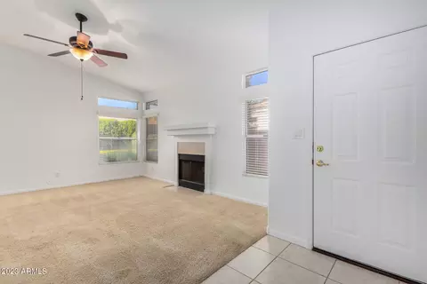 1543 E Beacon Dr, Gilbert, AZ 85234 photo 4
