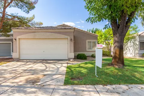 1543 E Beacon Dr, Gilbert, AZ 85234
