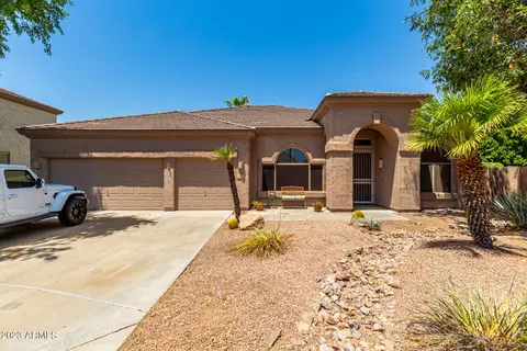 484 N Halsted Ct, Chandler, AZ 85225